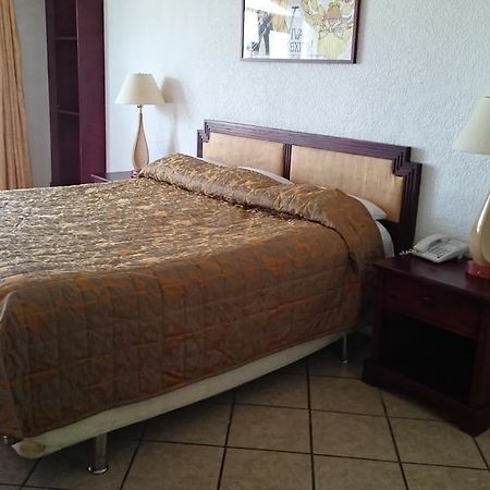 Hotel Costa Ensenada Esterno foto