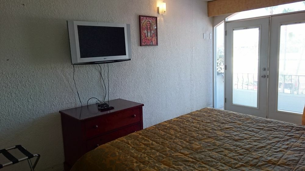 Hotel Costa Ensenada Esterno foto